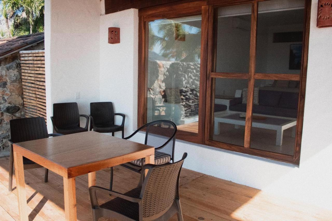 트론코네스 Casa Faro B&B 외부 사진