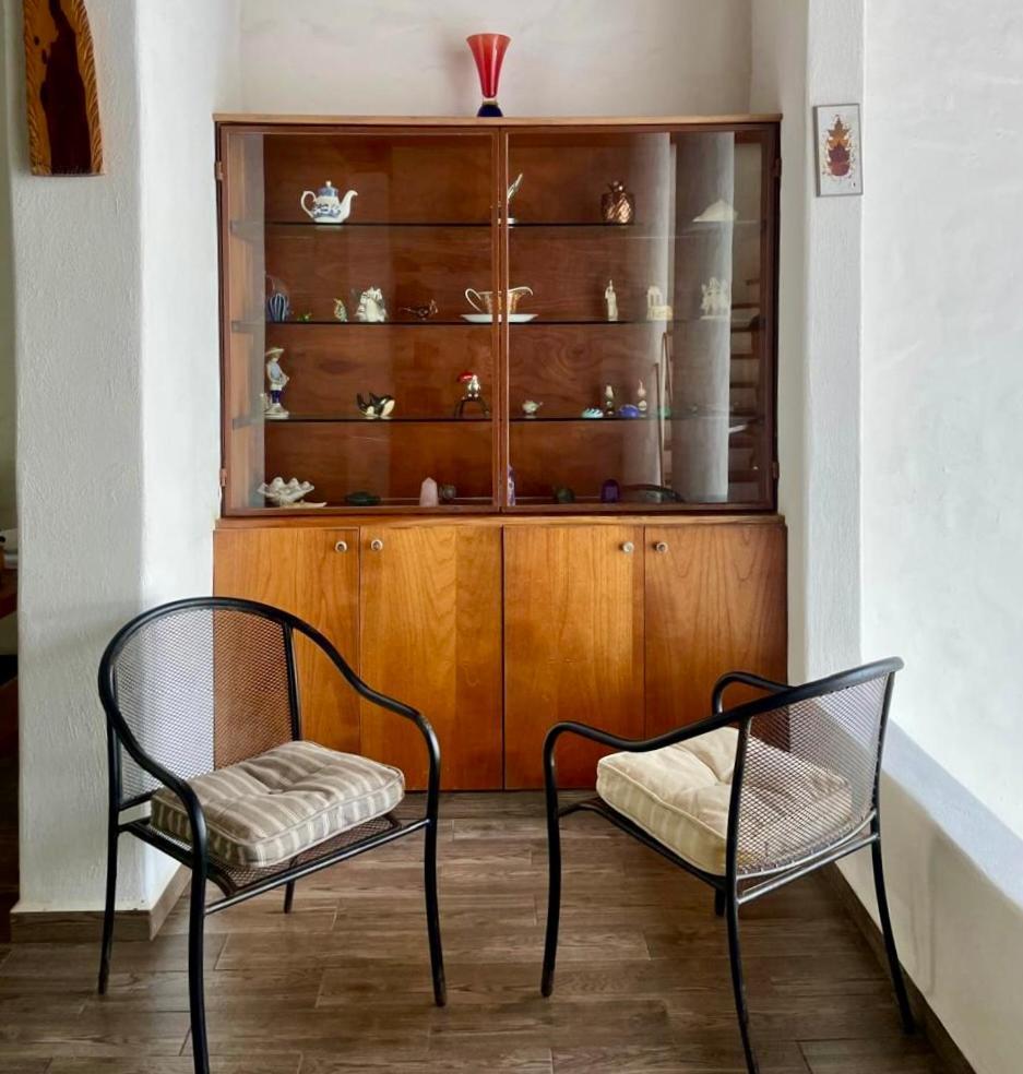 트론코네스 Casa Faro B&B 외부 사진